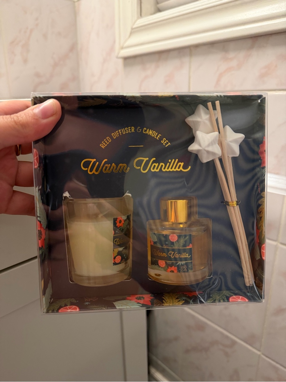 Warm Vanilla Reed Diffuser & Candle Set - Cream - Picture 3 of 4